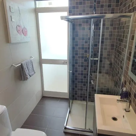 2 Bedroom Penthouse ,sea View *